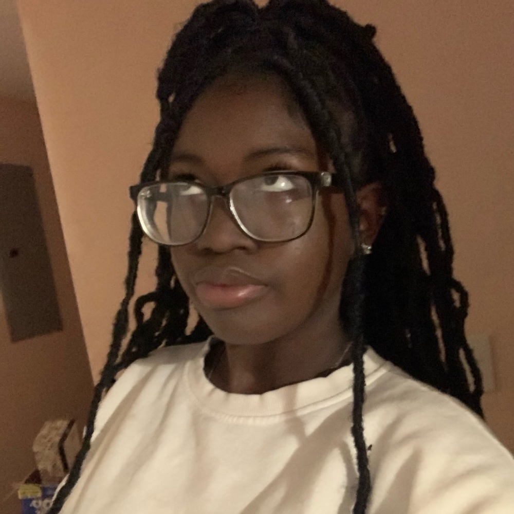 Meet your Posher, Emani